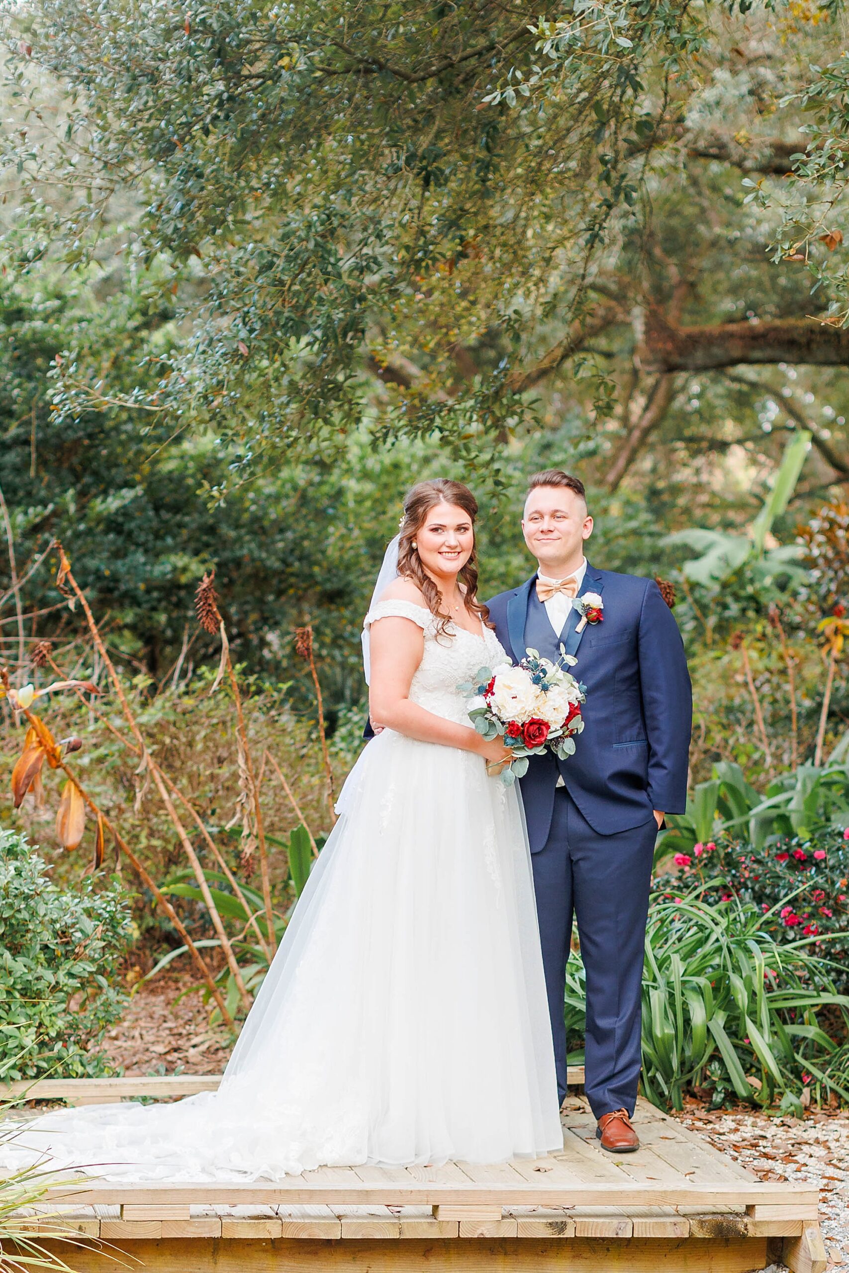Windrush Gardens first look before Romantic Oak Lodge Wedding
